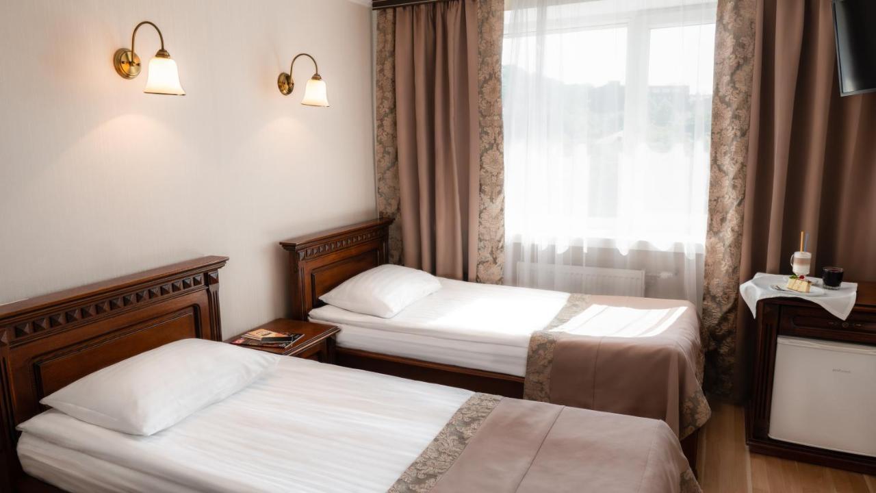Hotel Lviv Kültér fotó